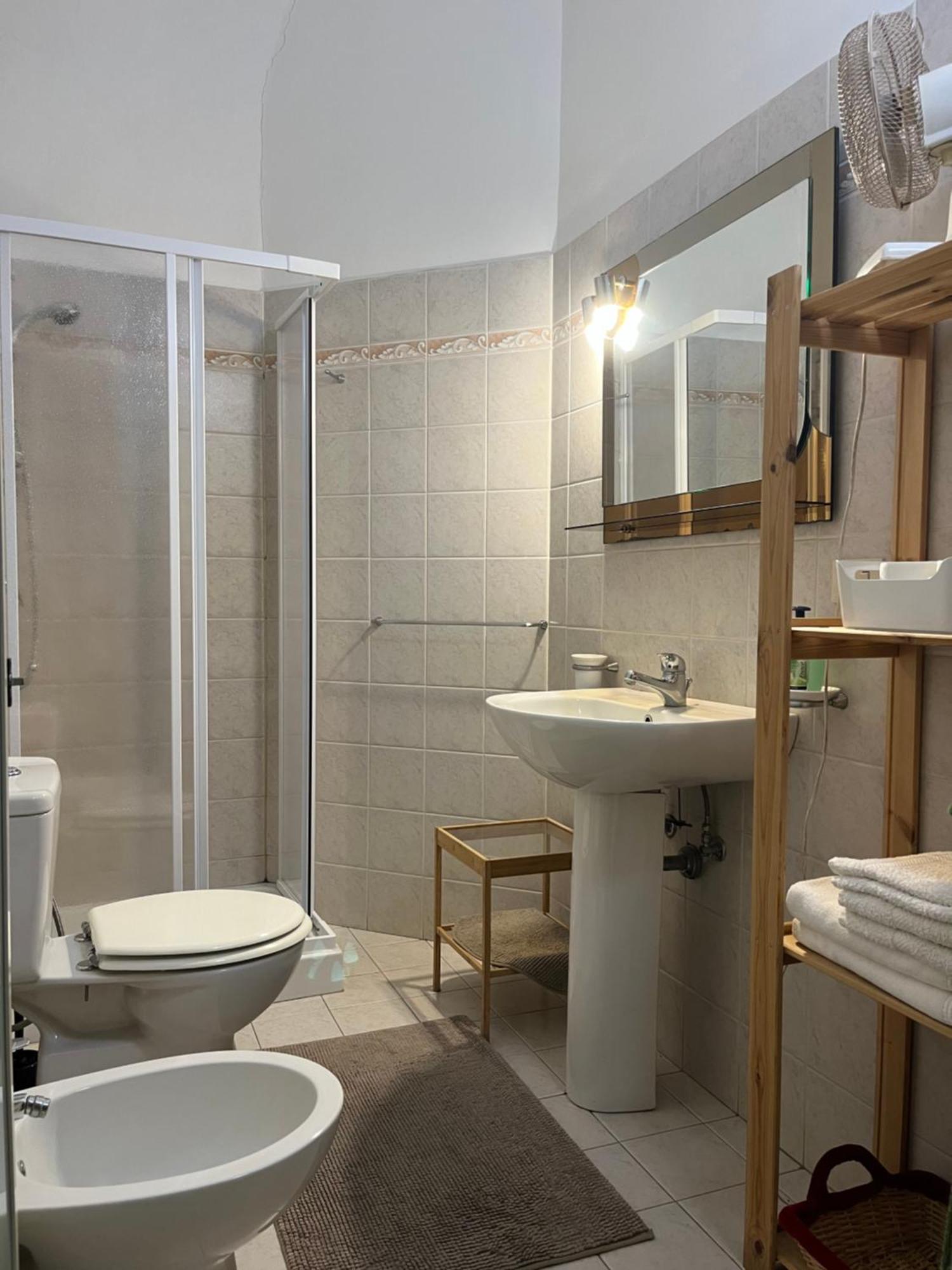 Apartment For 2 In Catania, B&B Le Voci Del Mercato エクステリア 写真