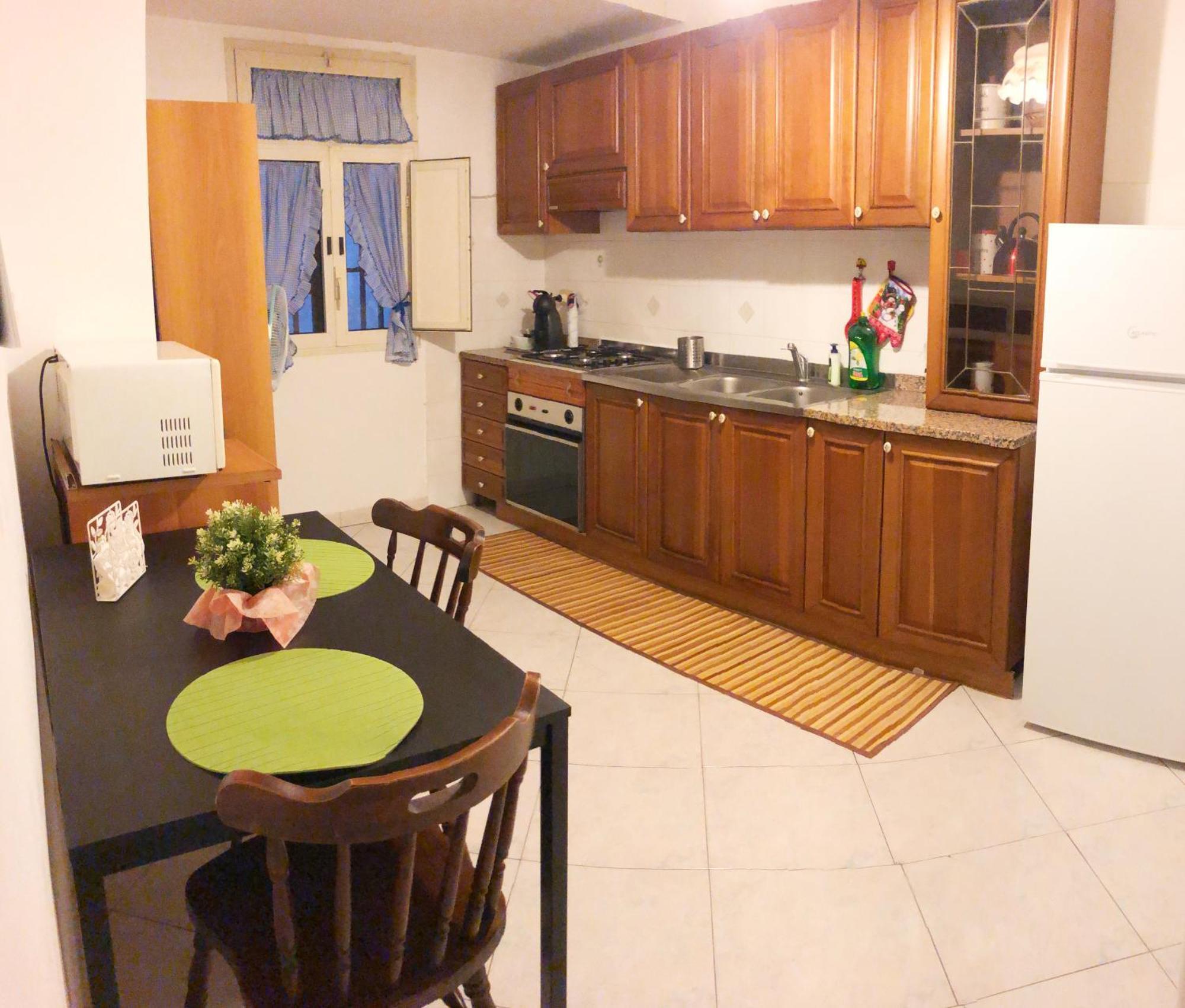 Apartment For 2 In Catania, B&B Le Voci Del Mercato エクステリア 写真